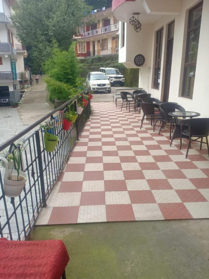 Aman Inn Dharamshala Ngoại thất bức ảnh