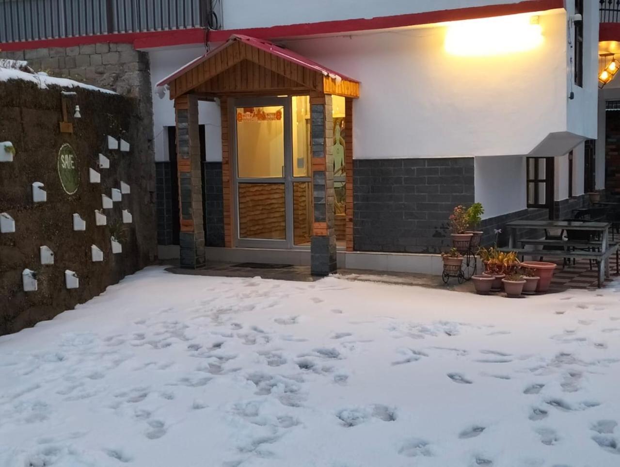 Aman Inn Dharamshala Ngoại thất bức ảnh