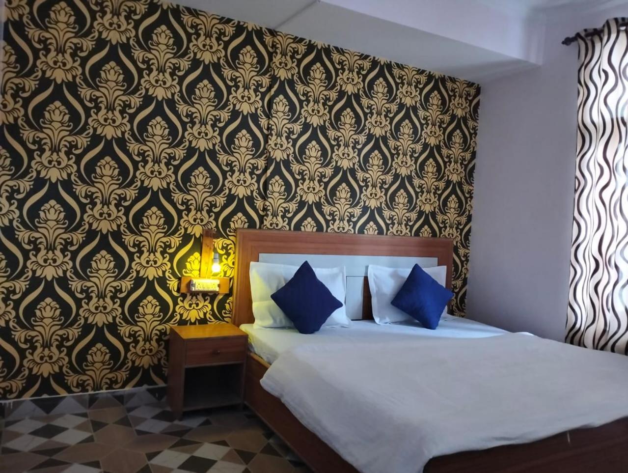 Aman Inn Dharamshala Ngoại thất bức ảnh
