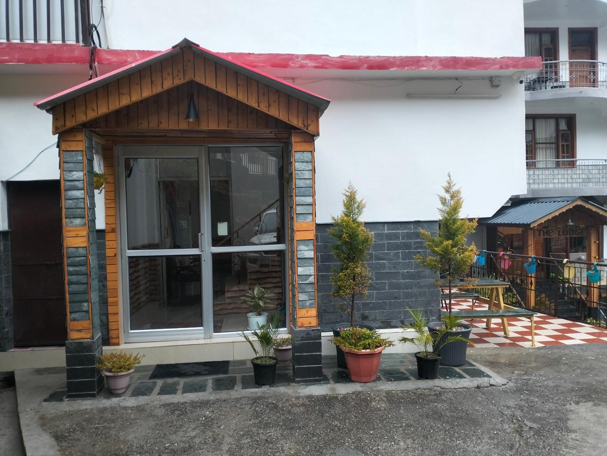 Aman Inn Dharamshala Phòng bức ảnh