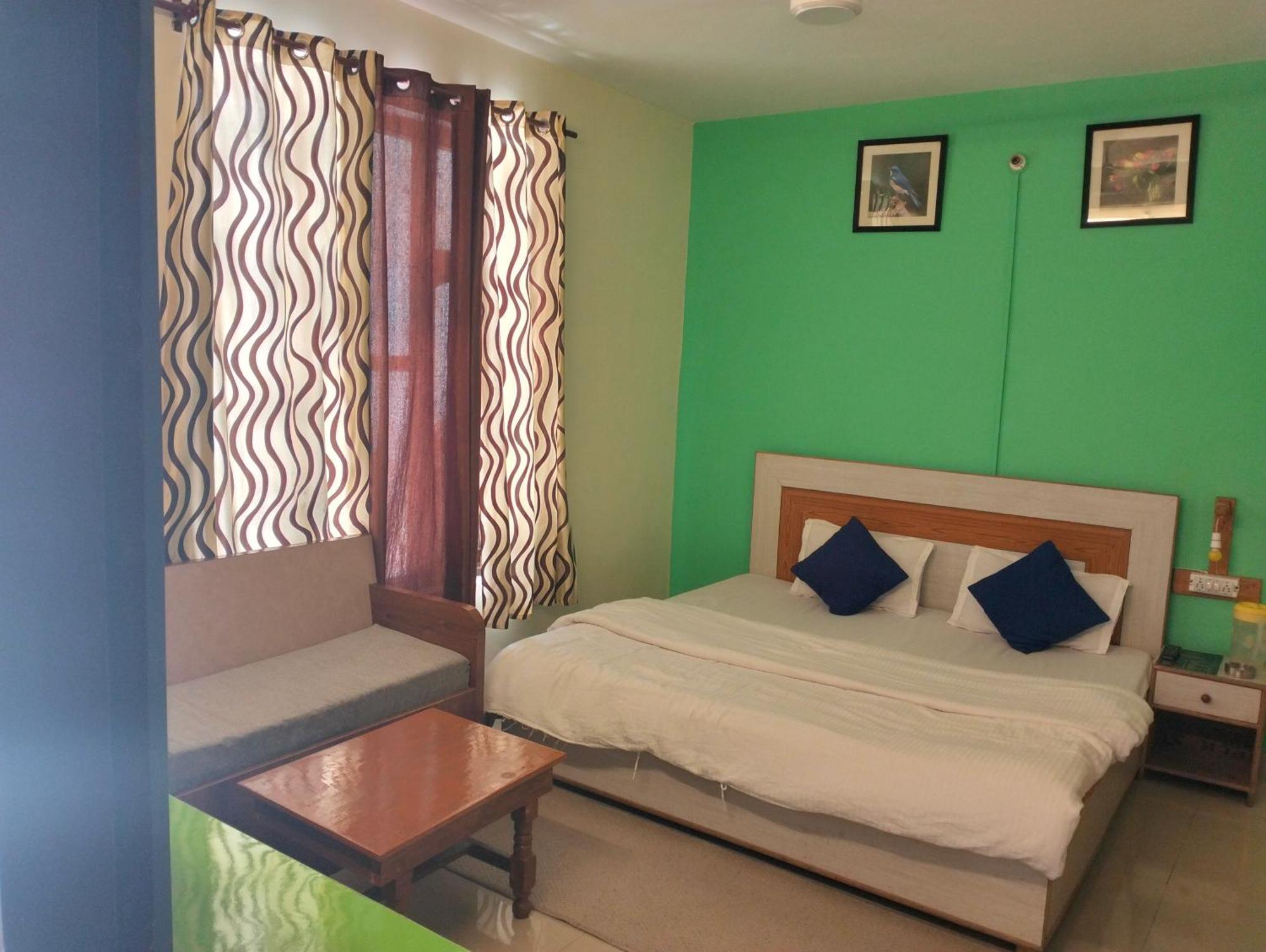 Aman Inn Dharamshala Ngoại thất bức ảnh